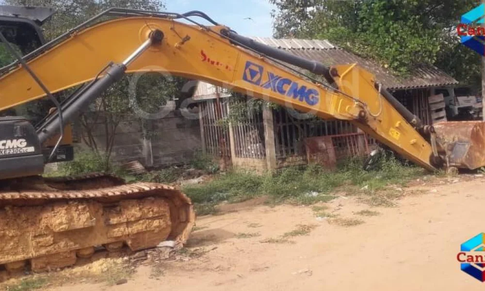 XCMG XE230CLC Excavator